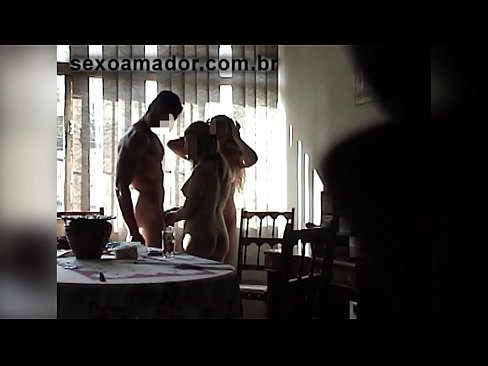 ❤️ Mae ffrindiau rhyw yn gwahodd dyn anferth a thriawd gydag ef ️ Fideo porn ar cy.pornochaturbate.ru ️❤